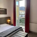 Vendégház 54 Rosselli 4*