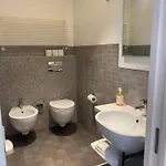Vendégház 54 Rosselli 4*