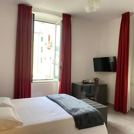 54 Rosselli Гостевой дом Специя