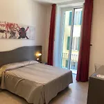 54 Rosselli Affittacamere La Spezia