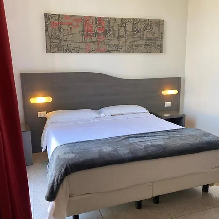 54 Rosselli Pensionat *