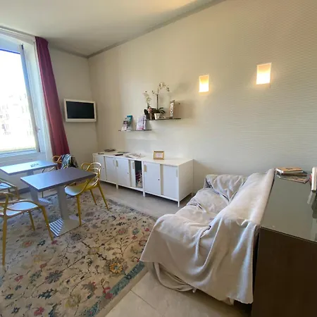 54 Rosselli Pensionat