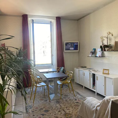 54 Rosselli Pensionat